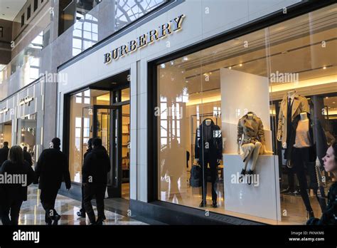 Burberry store manhattan